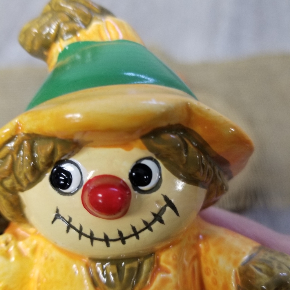 Vintage scarecrow decor - Picture 7 of 12